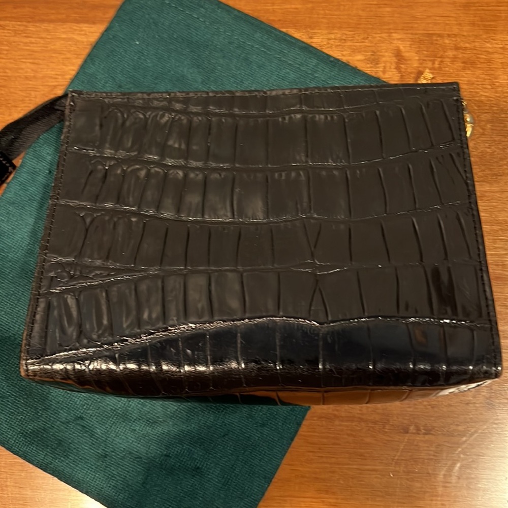 Vintage Vicenza Patent Croc Leather Clutch - Picture 3 of 8